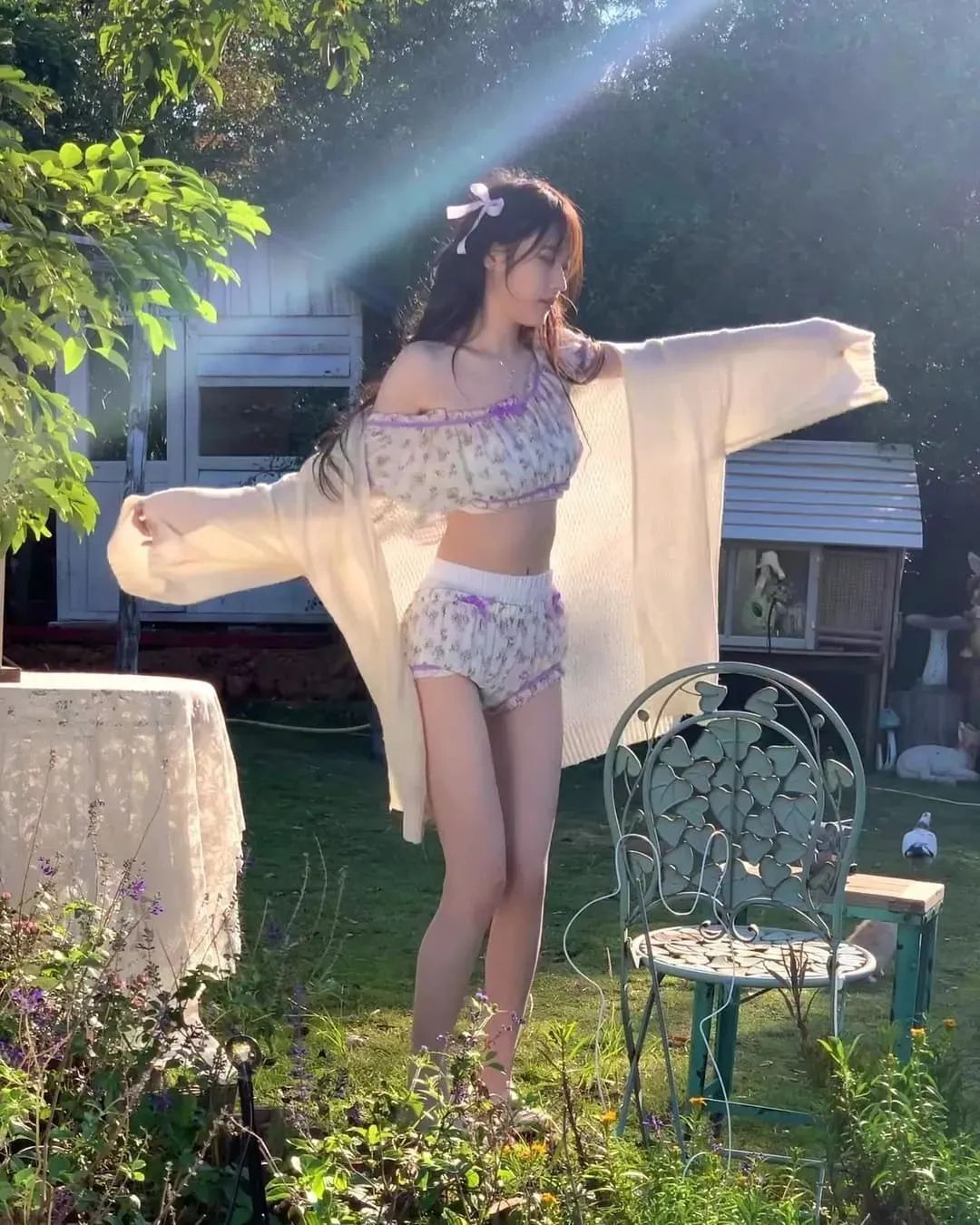 佘颖欣，网红界美女的颜值“天花板”