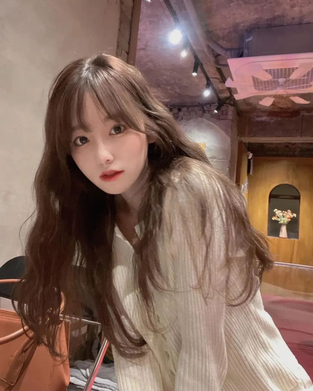 美女壁纸丨韩国邻家妹妹junghwa，甜美可人的小清新女神