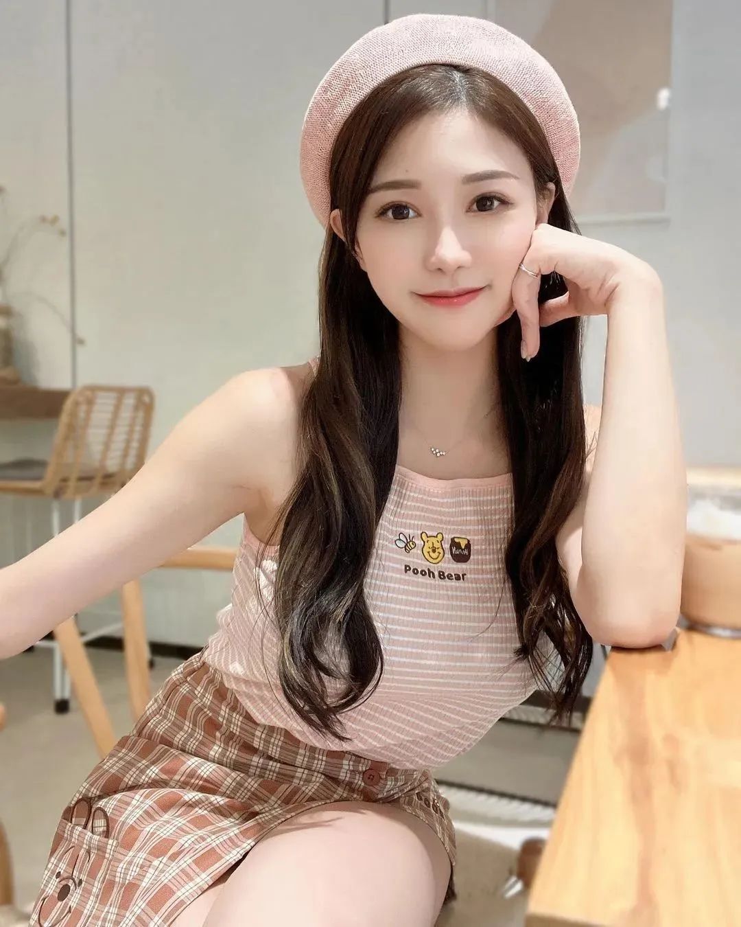 杜衫杉，她是台湾“小林志玲”，颜值与身材俱佳的艺术范女神
