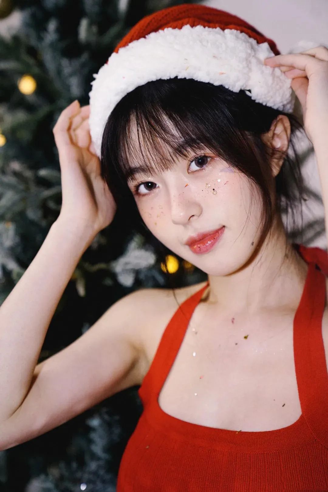 美女壁纸丨乔本小月，继佘颖欣之后，又一位“纯欲天花板”级别的网红美女