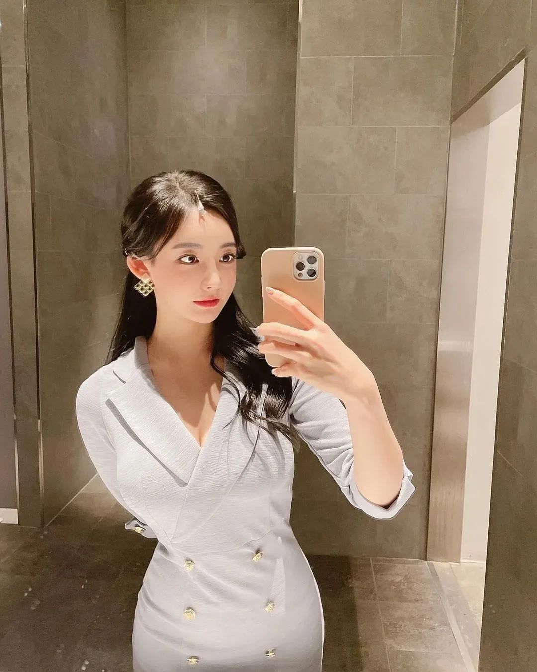 郭敏善，又甜又养眼的韩国最美电竞女主播
