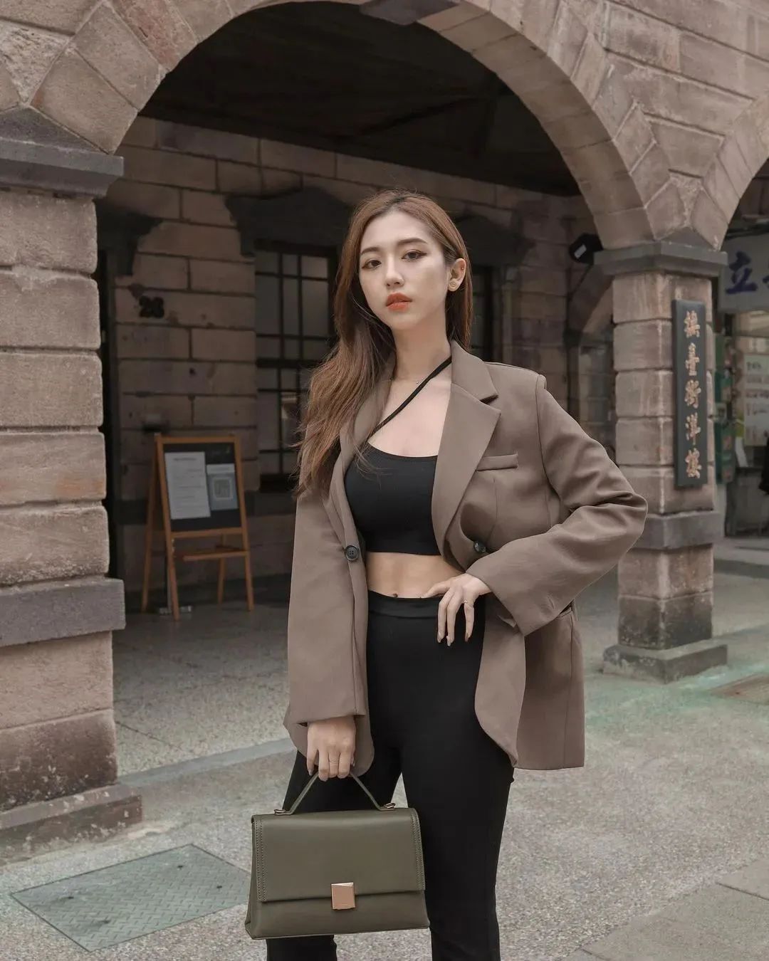 何蓁，清新脱俗的气质女神