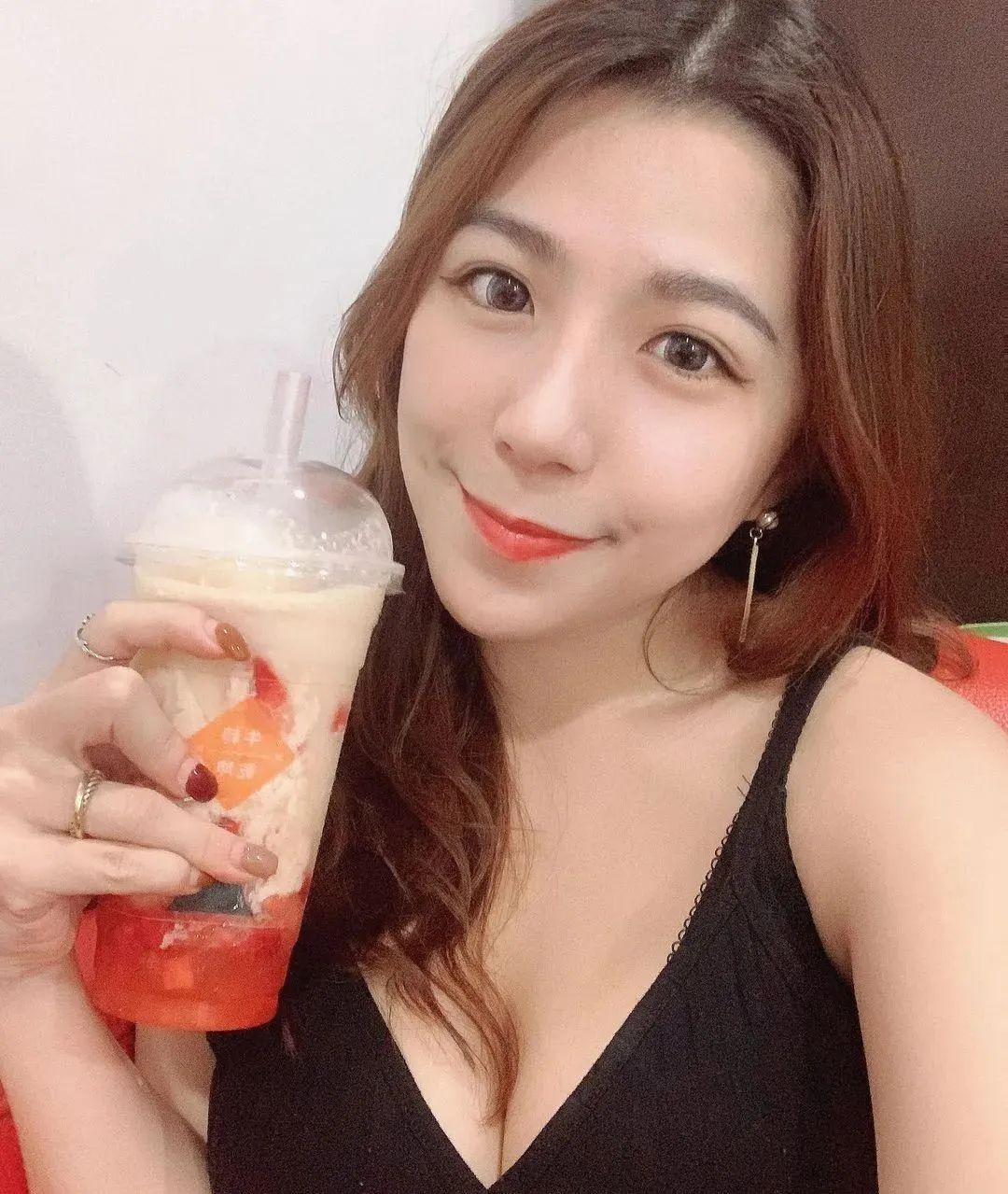 Catherine庭逸,辣度指数爆表的网红美女