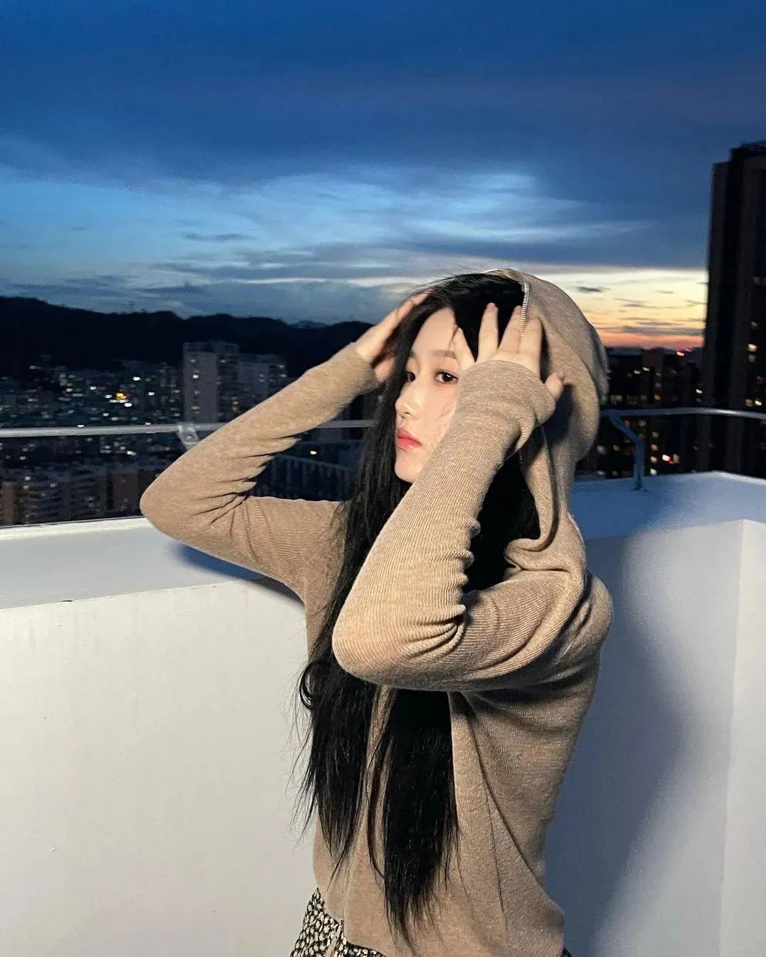 国产网红林真，神似刘亦菲的气质范高冷女神
