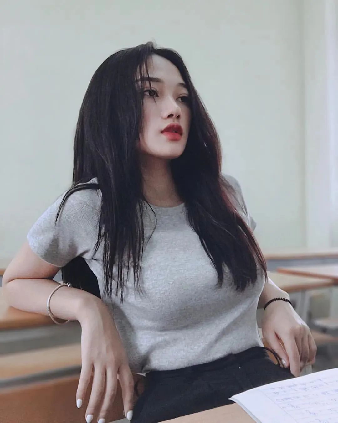 越南网红da.thao，肤白貌美的异域风格美女