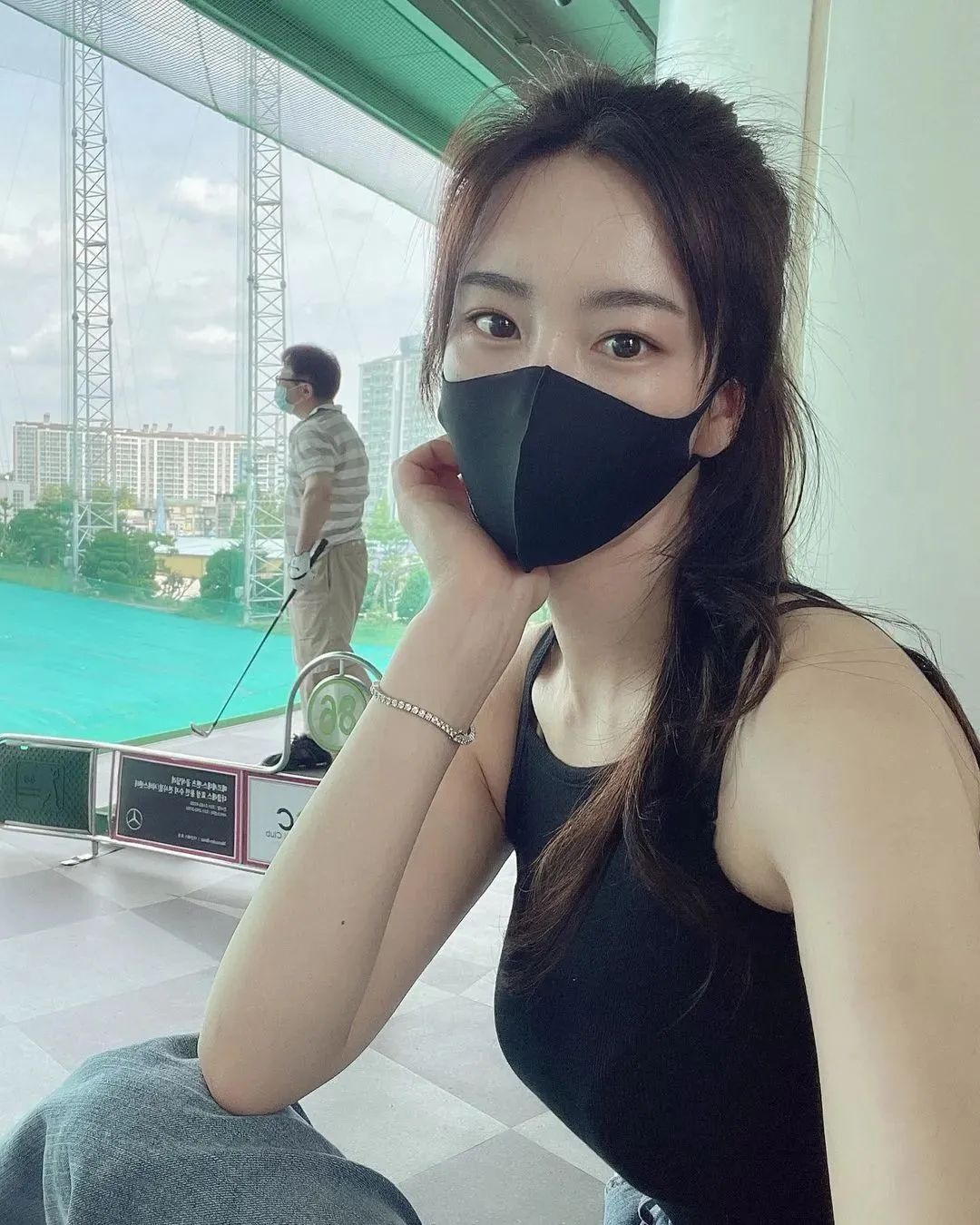 韩国网红lecomme，甜美性感的美妆博主