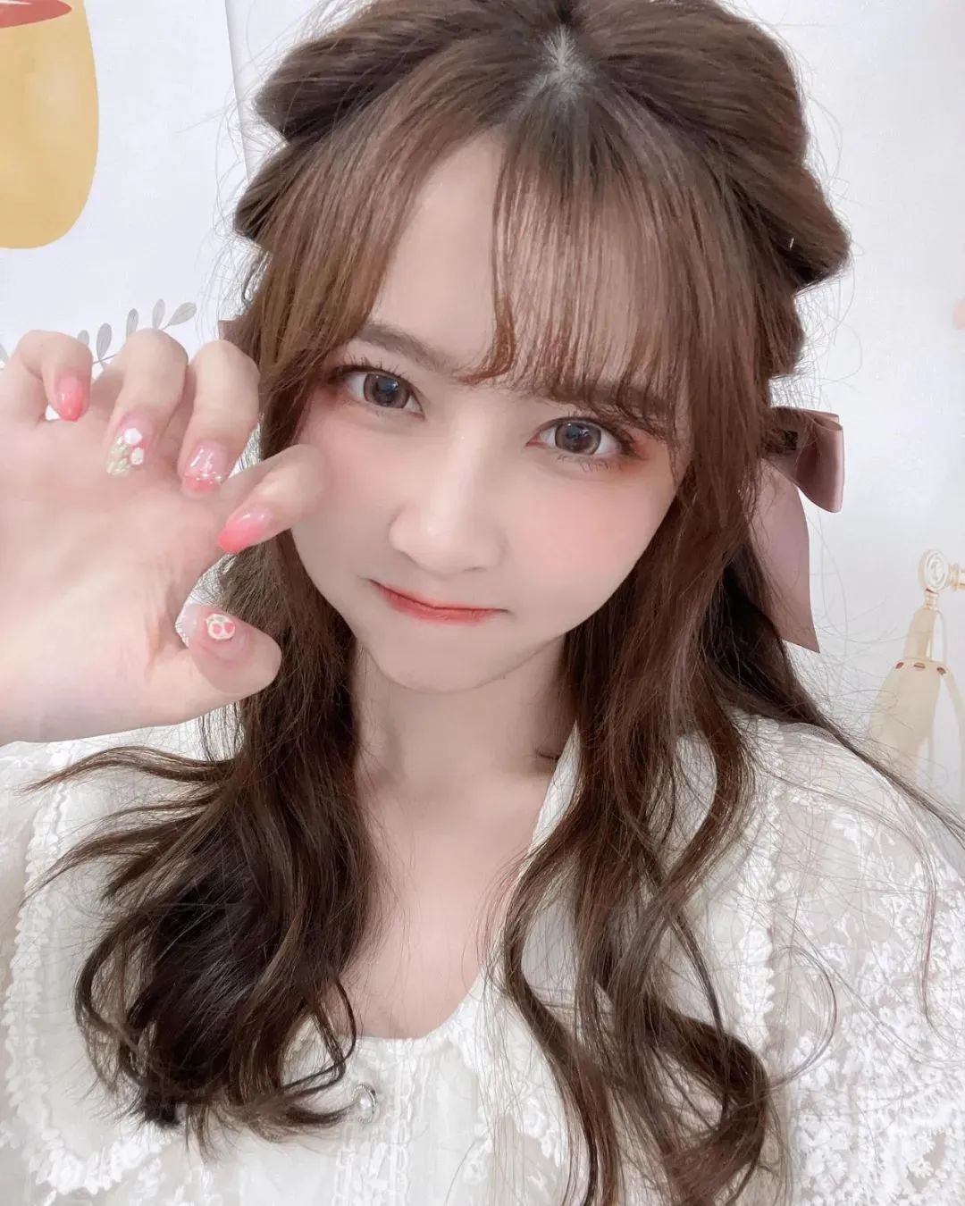 台湾网红enen0528，甜美迷人的阳光美少女