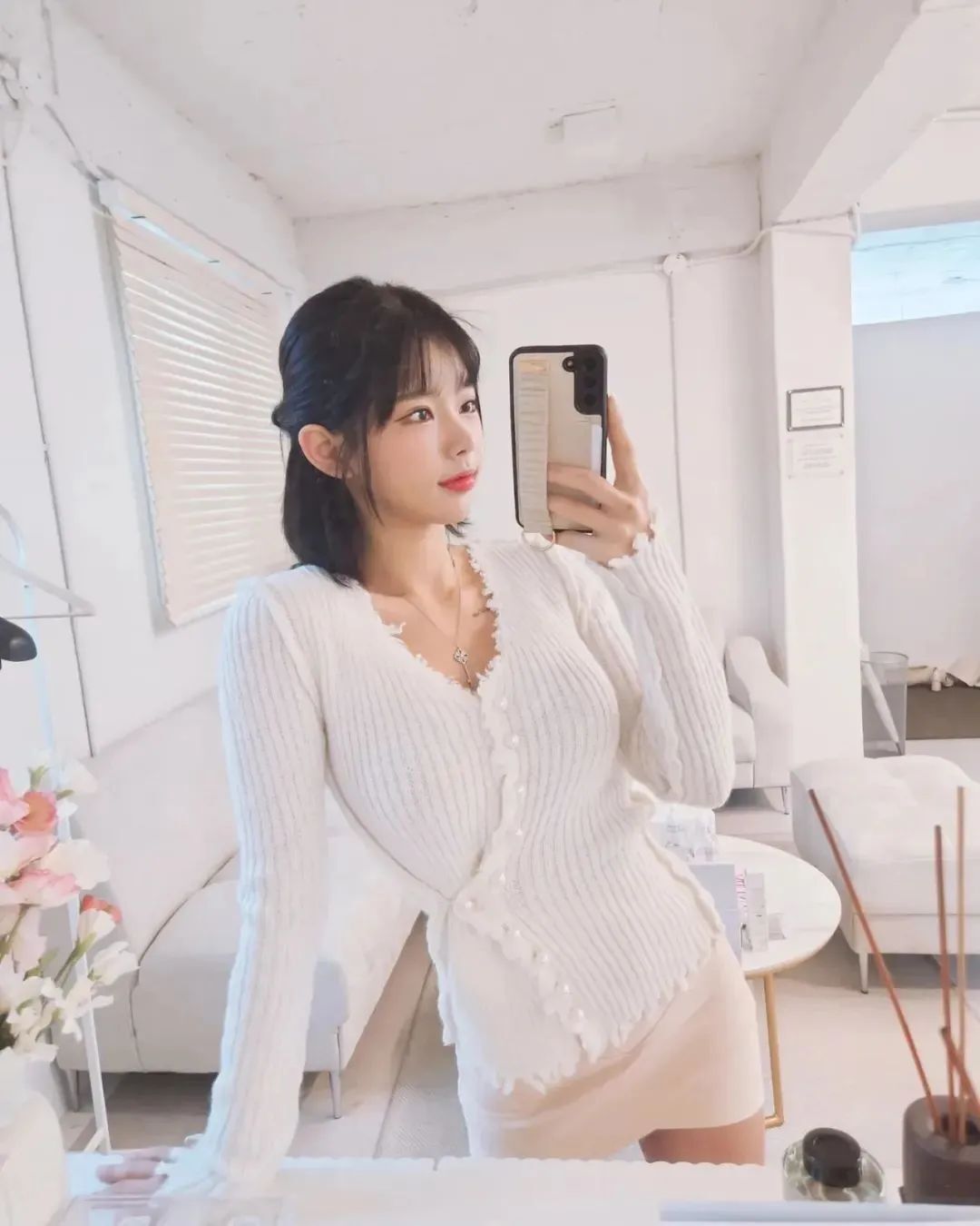 韩国网红主播恩优花,甜美又性感的气质女神