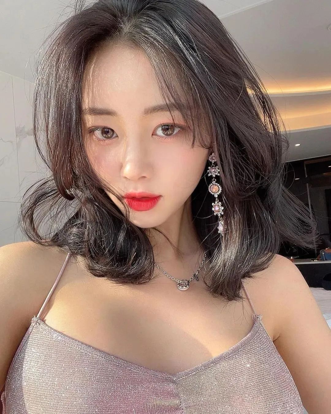 韩国网红vivamoon，甜美迷人的气质女神