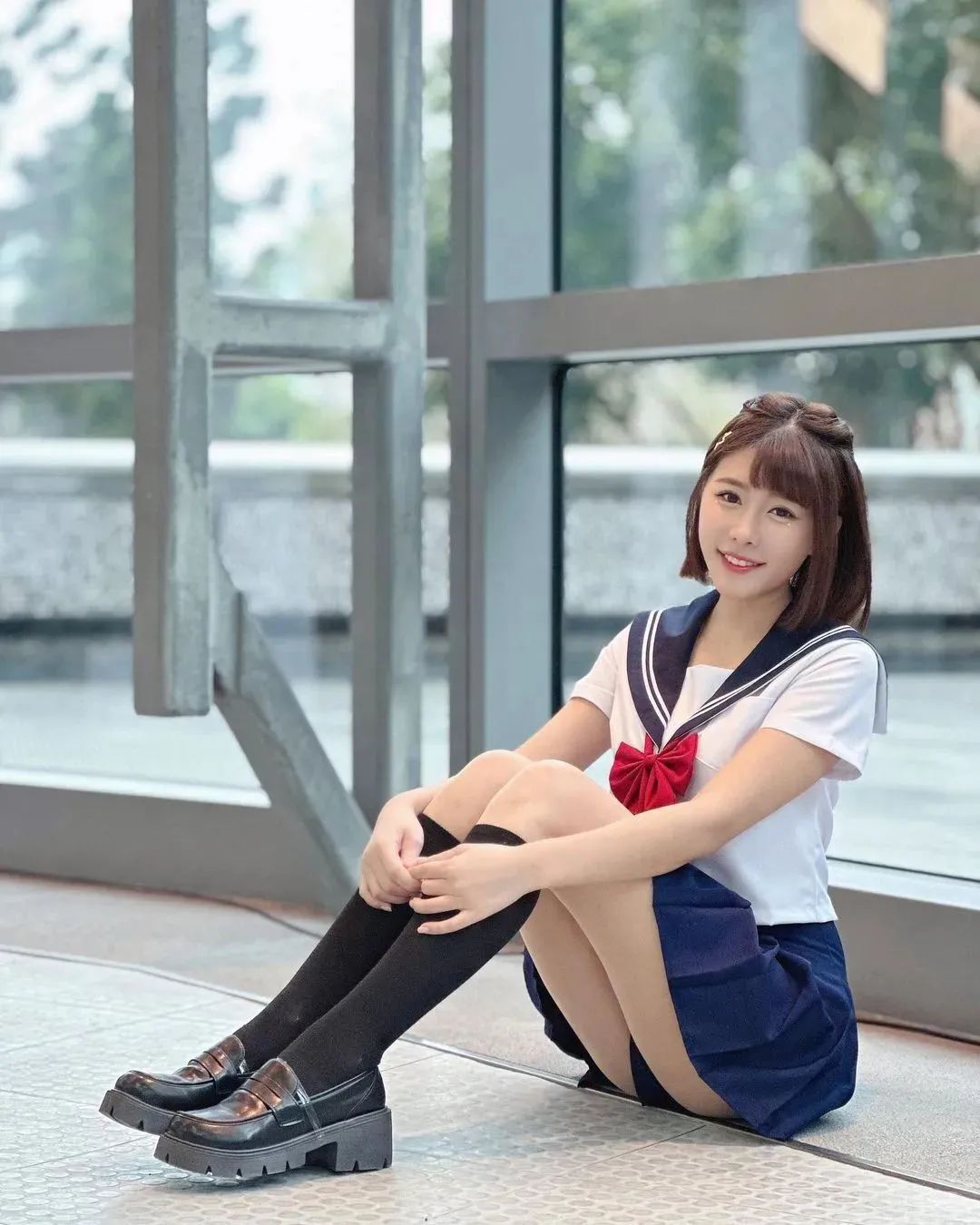 台湾网红陈波波,充满青春活力的短发女神