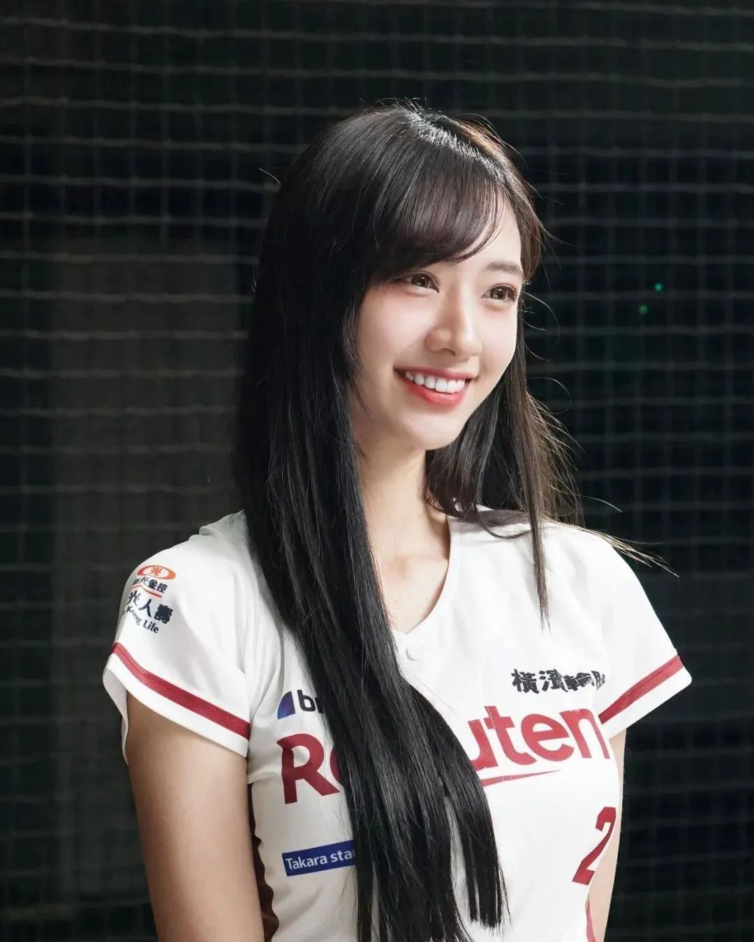 台湾网红胡佳琳，甜美指数超标的颜值女神