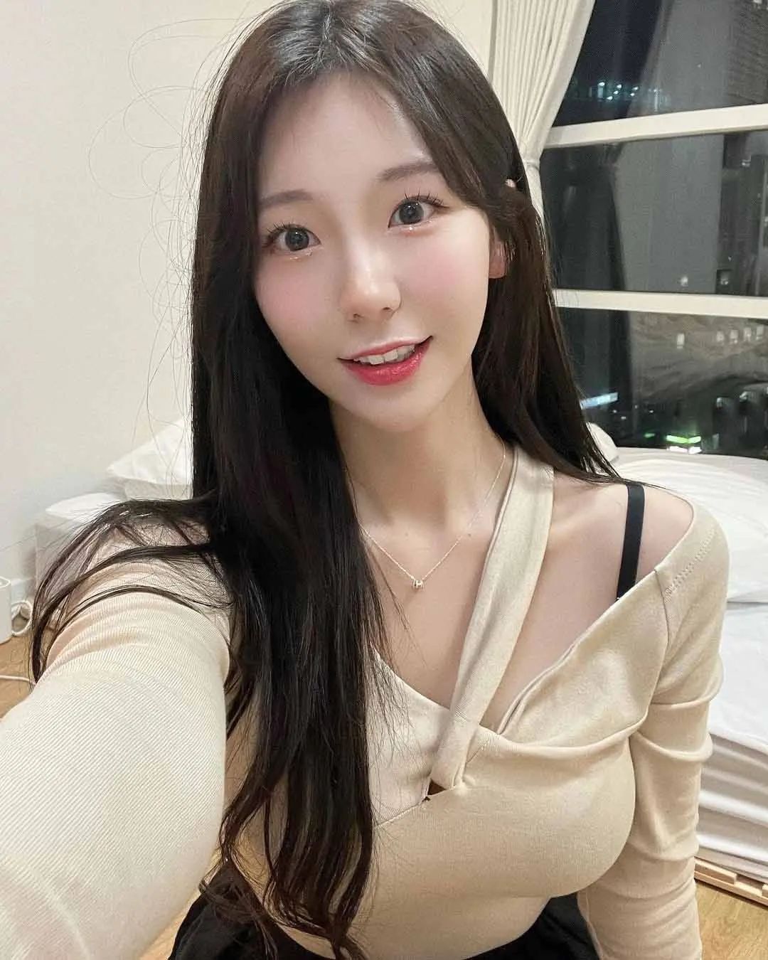 甜美可爱的内衣模特！