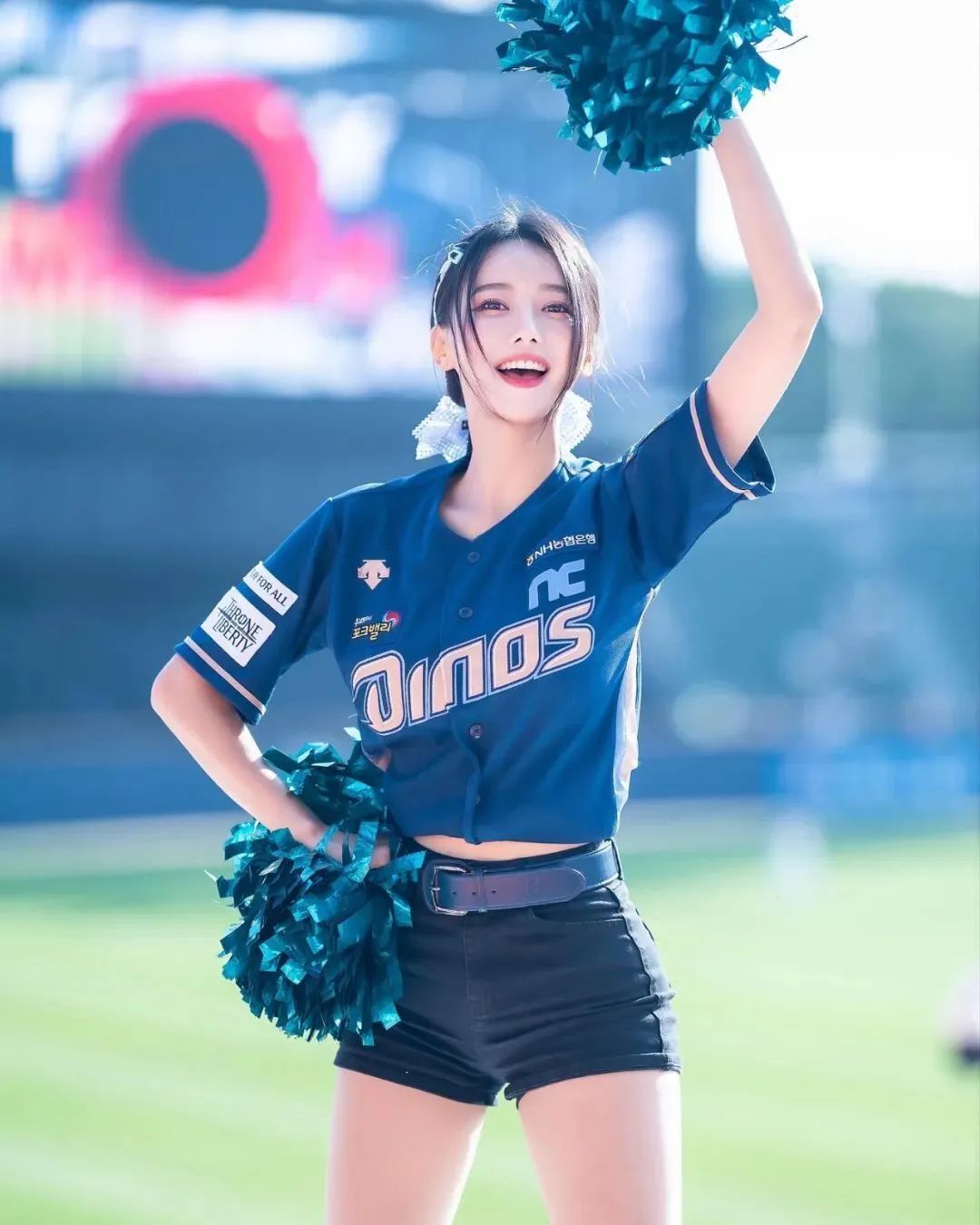 韩国网红李雅英，甜美又迷人的啦啦队女神