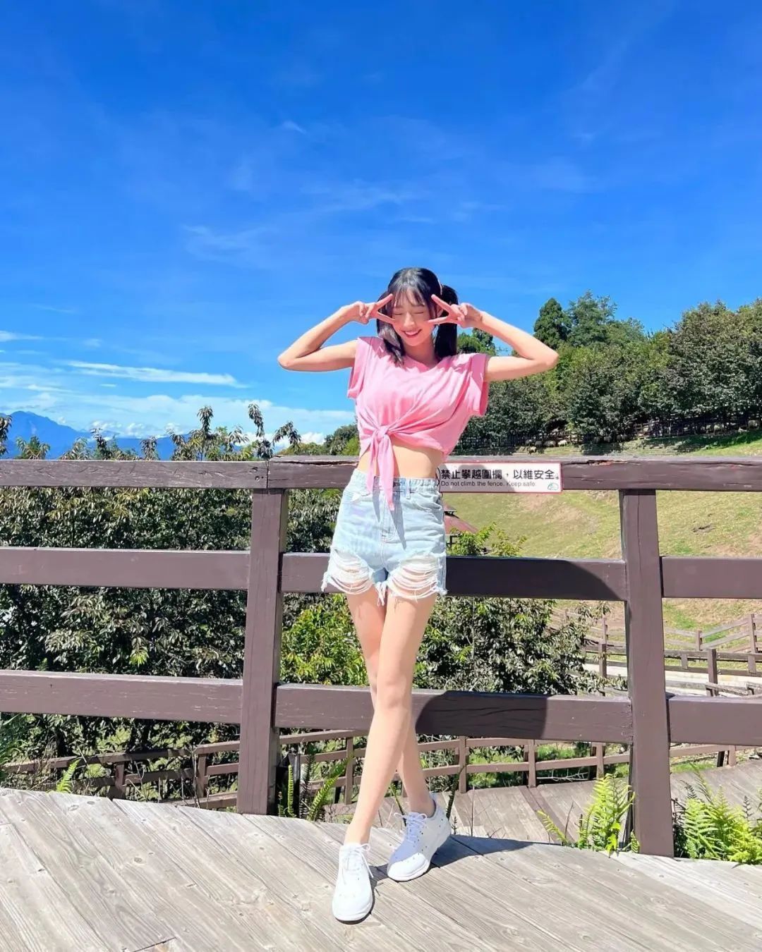 台湾网红 | 嘎琳，荣膺选美亚军的“宝马”车模