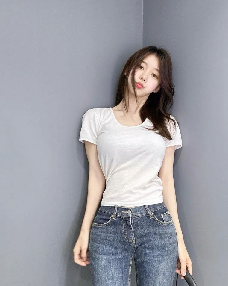 韩国网红 | 允珠，甜美又性感的气质女神