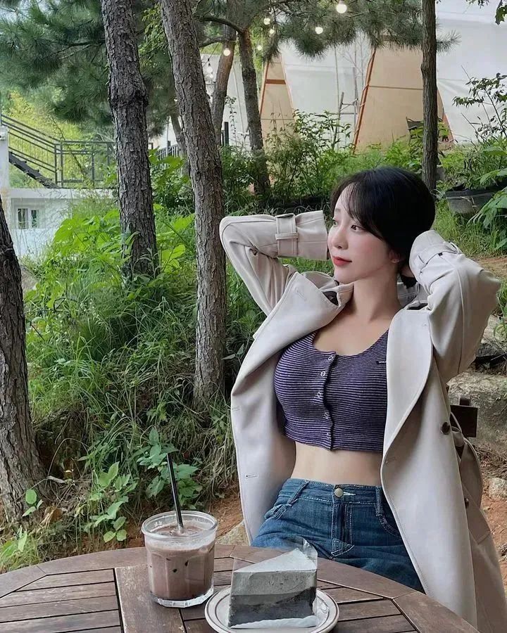韩国网红 | 甜美又性感的短发女神