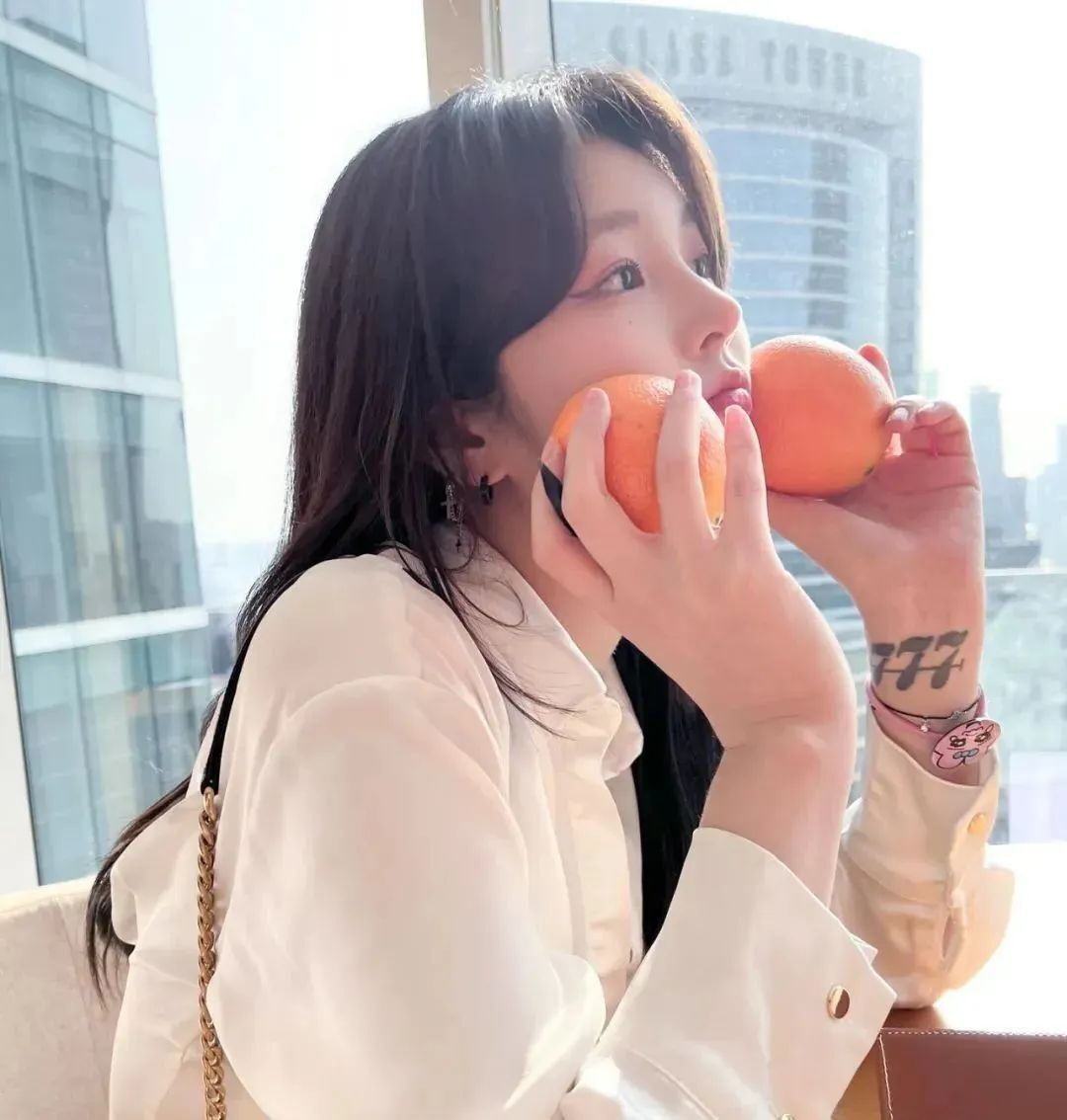 韩国网红 | 甜美又迷人的游戏女主播