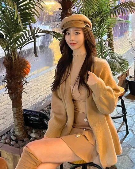 韩国顶级网红美女，身材杠杠的