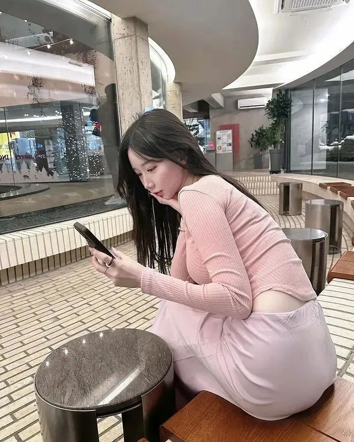 韩国网红 | Asuna，甜美又性感的顶级美女模特
