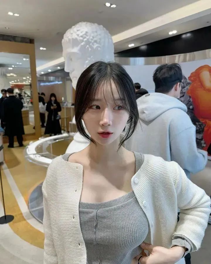 韩国网红 | Asuna，甜美又性感的顶级美女模特