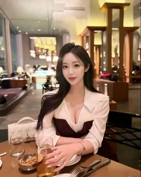 韩国网红 | beahy，天生丽质的颜值系女神