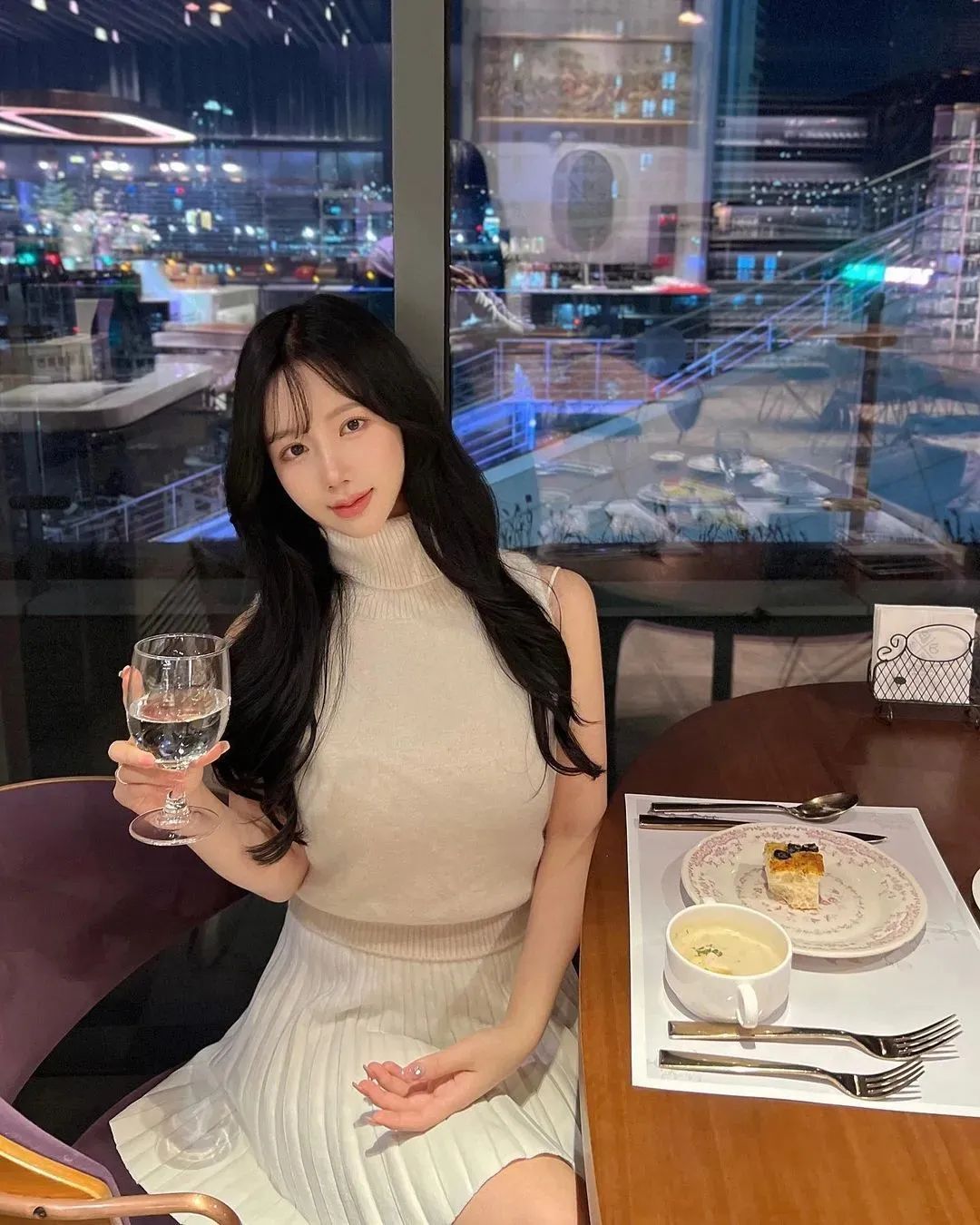 韩国网红 | yeong，甜美又性感的顶级美女模特