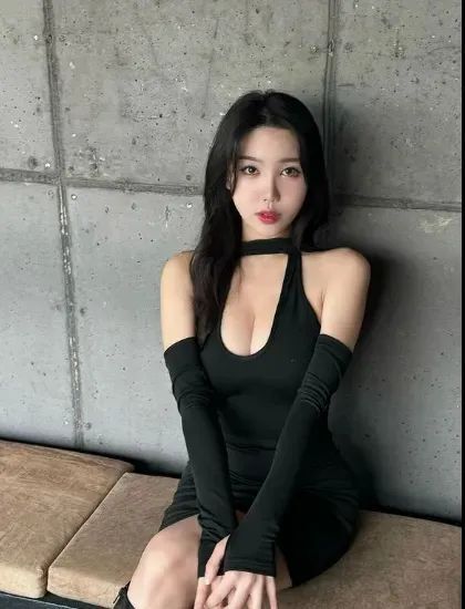 韩国网红 | hzzuu，天赋值点满的微胖女神的顶级天花板