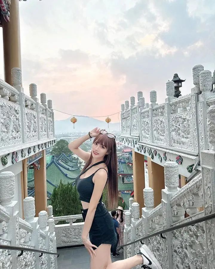 台湾网红 | 王俪洁