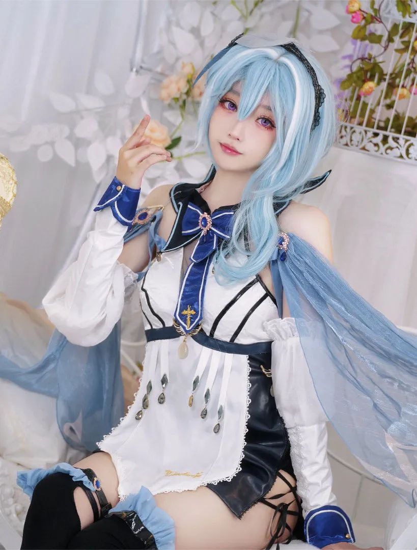 原神cos：黑丝+旗袍，申鹤甘雨太涩了！贵妇神子，优菈开叉清凉装出场！