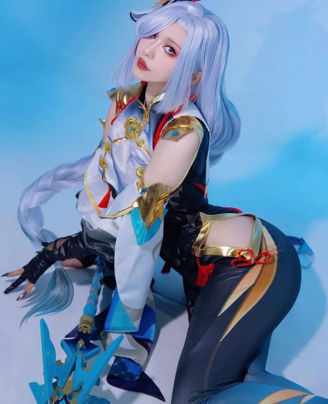 原神cos：制服+黑丝，甘雨太吸睛了！清凉装刻晴，这夜兰真是美到我心里去了！