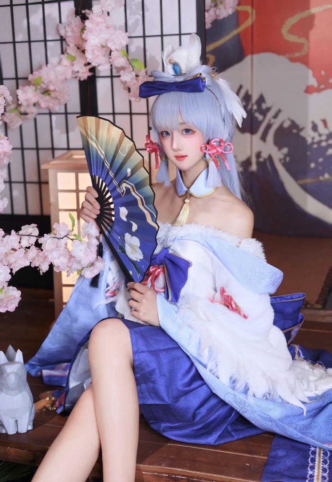 原神cos：白衬衣+短裙，优菈真是好身材！机车申鹤，旗袍雷神，花嫁神子美爆！