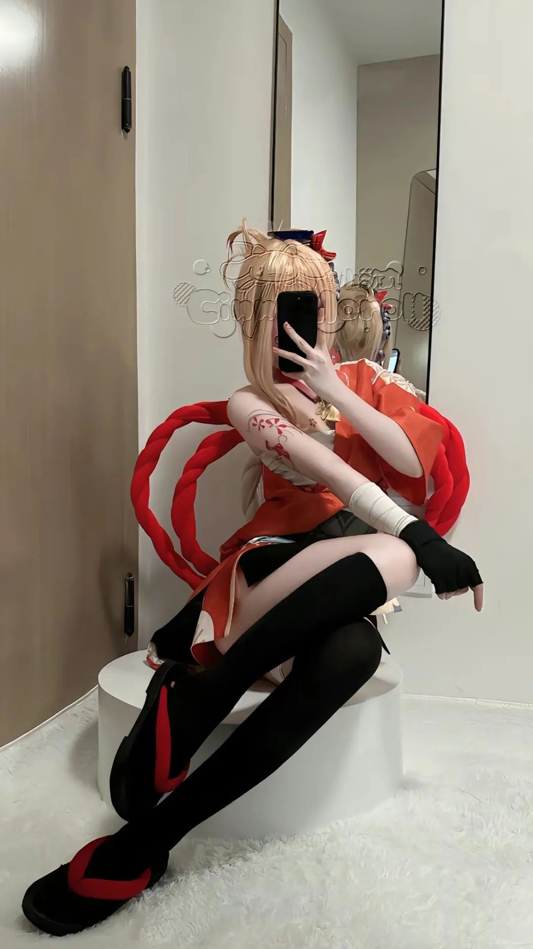 原神cos：勒肉白丝+制服，刻晴太清凉了！白丝JK绫华，雪白婚纱神子太顶级了！
