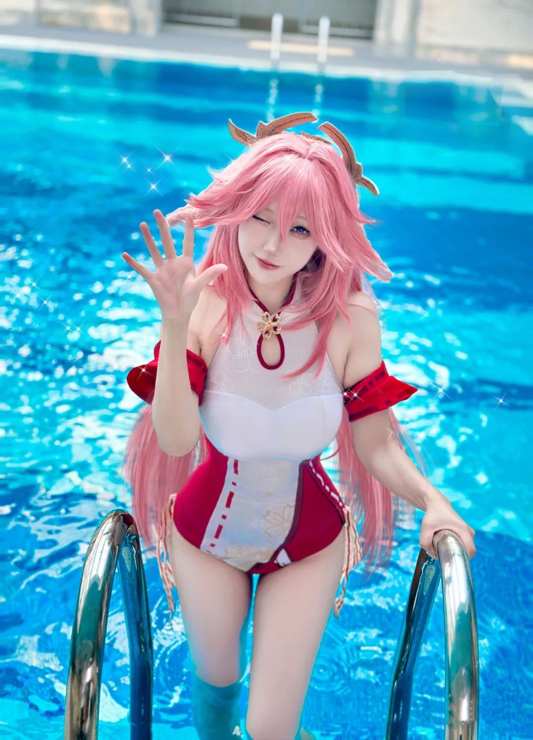 原神cos：白丝+短裤，OL制服雷神太顶了！护士装刻晴，泳装神子美爆了！