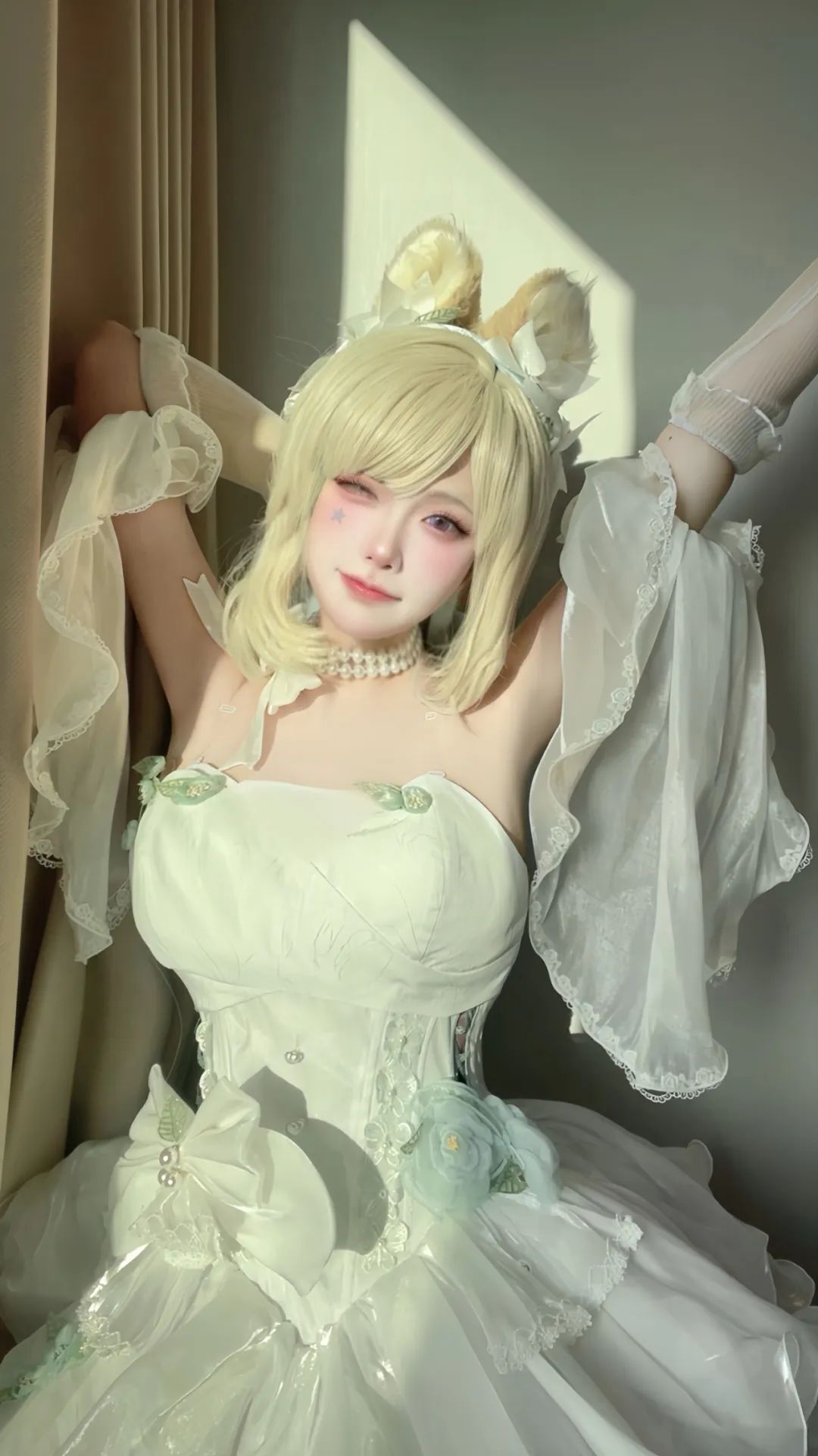 原神cos：白丝护士装刻晴，ol制服雷神太御了！包臀裙申鹤，泳装八重神子让人狂喜！