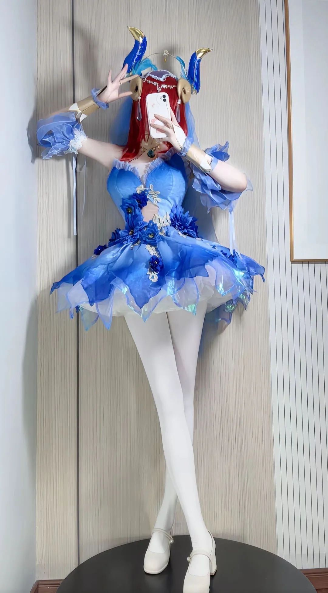 原神cos：婚纱大草神太美了！女仆装莱依拉，花嫁绫华，妮露小洋裙让人狂喜！