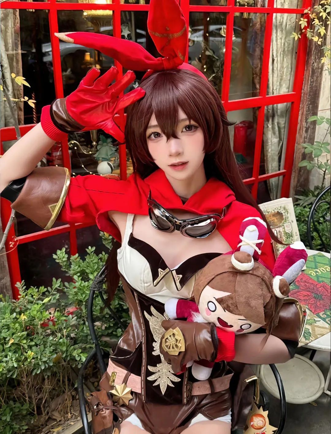原神cos：黑丝连衣裙刻晴美出新高度！古装汉服甘雨，大草神，雷神制服，绫华女仆让人狂喜！