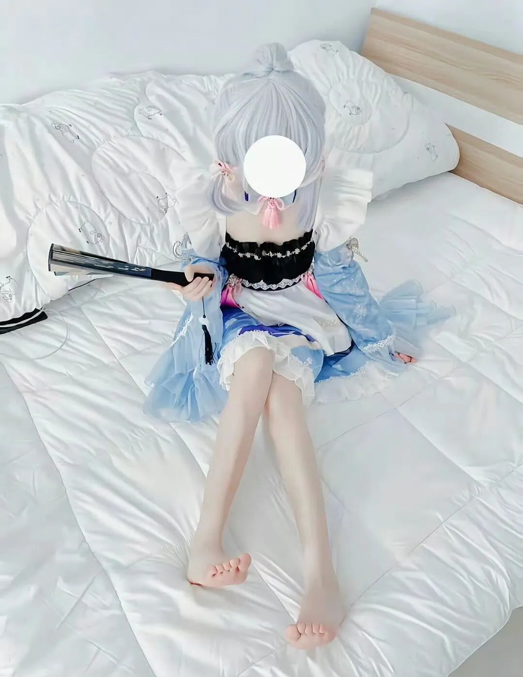原神cos：JK制服绫华，泳装草神太可爱了！白丝婚纱刻晴让人狂喜！黑丝旗袍申鹤我爱了！