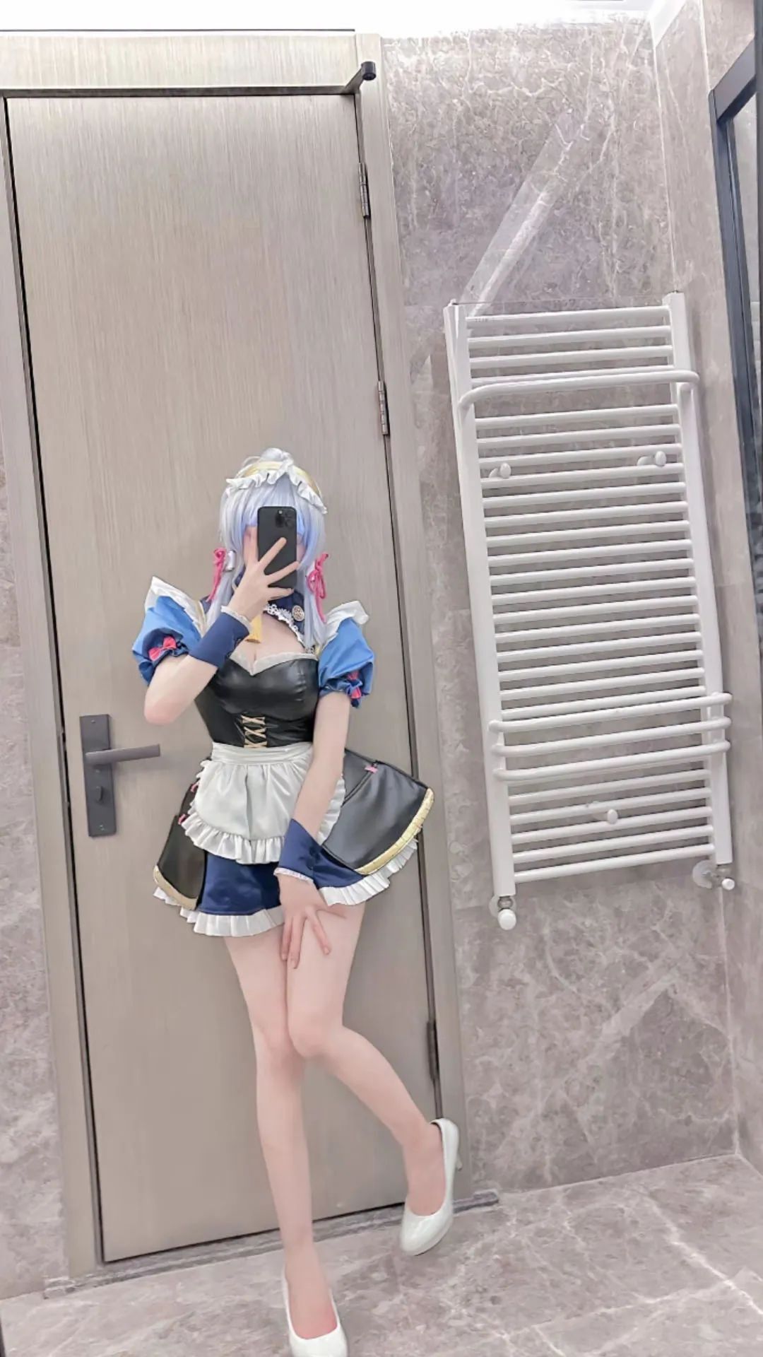 原神cos：黑丝+制服，雷神太御了！兔女郎甘雨，公主裙刻晴太俏皮了！JK绫华，黑丝纱裙申鹤美翻！