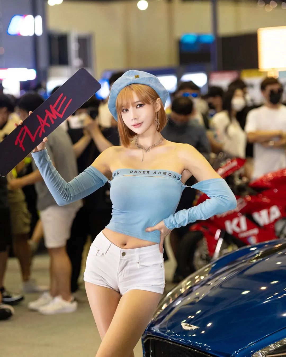 INS美女|韩国性感车模宋珠儿，兼职Coser