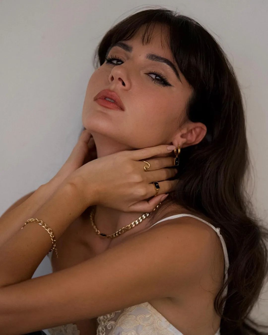 意大利模特Paola Cossentino，美艳动人