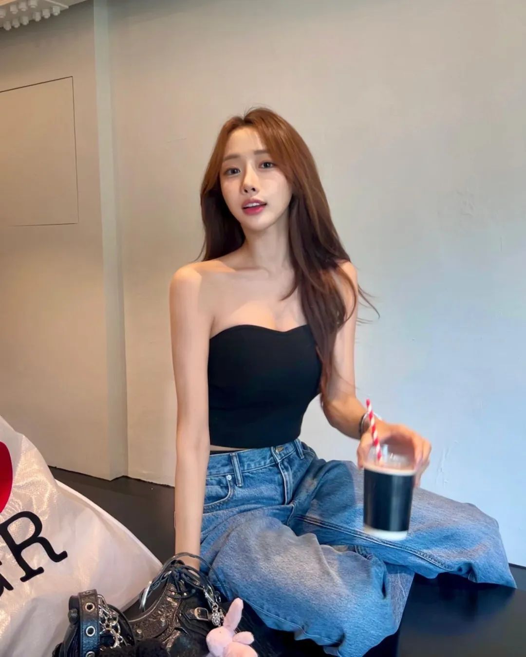 韩国内衣模特근나 ，精致长相，甜美性感皆可