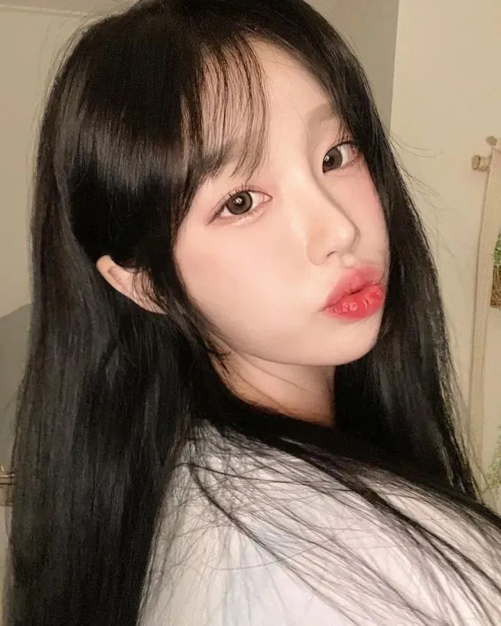 [仙女集]身材修长又有曲线，让人想起玲珑之美