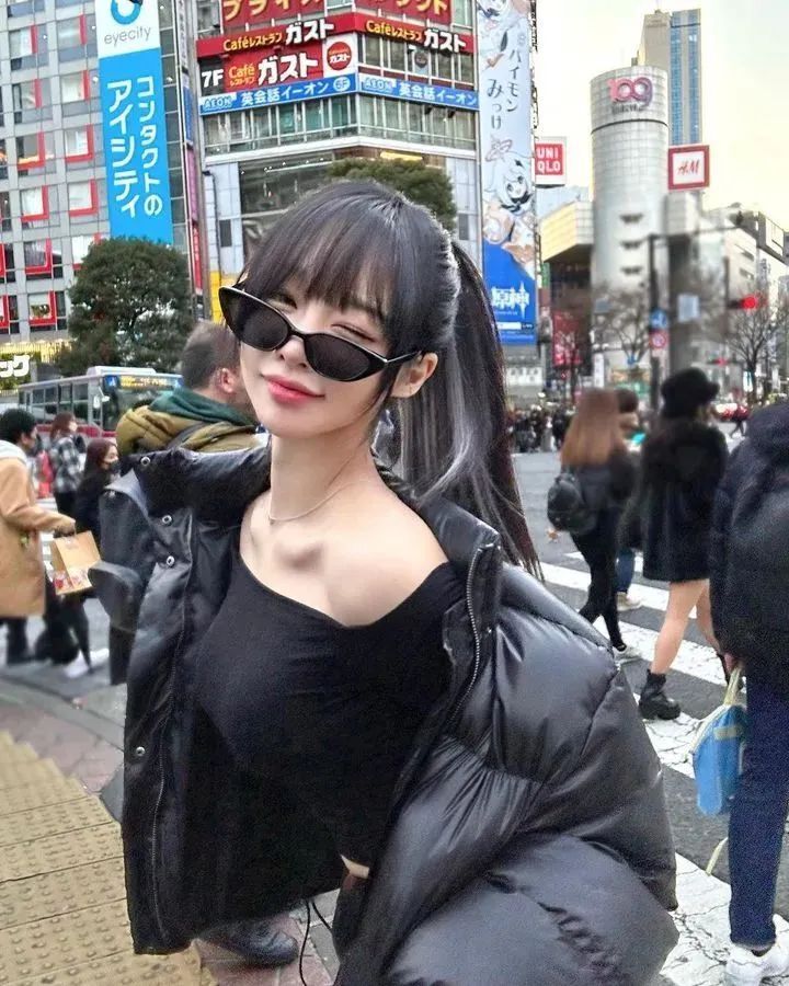 [仙女集]身材修长又有曲线，让人想起玲珑之美