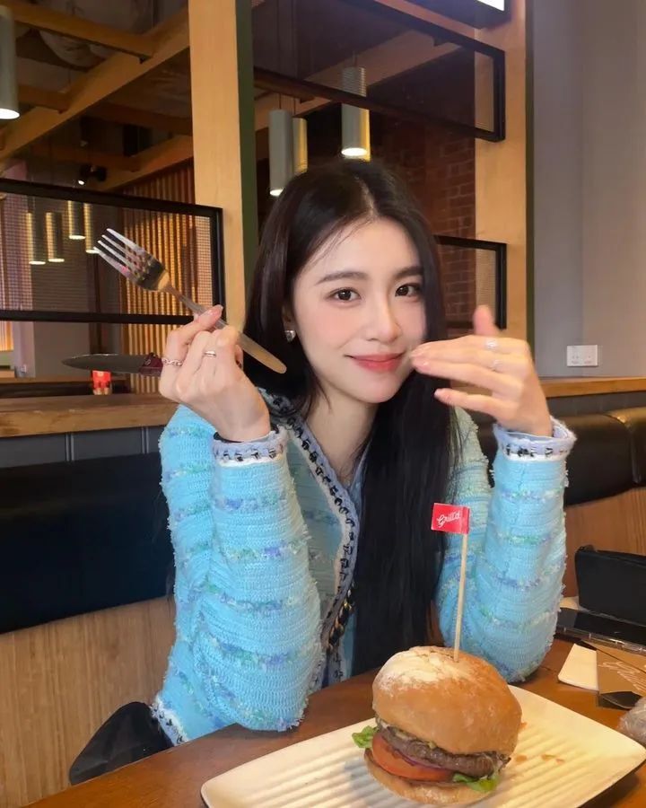 [仙女集]前凸后翘S形曲线，尽显性感诱惑