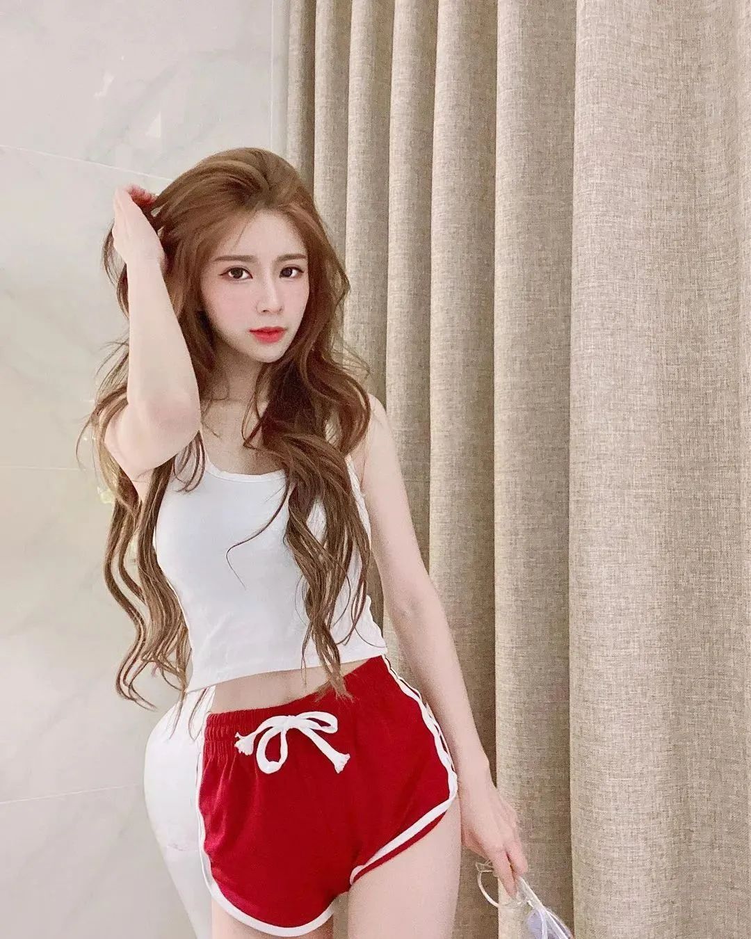 黎嫣，辣度指数爆表的健身美女