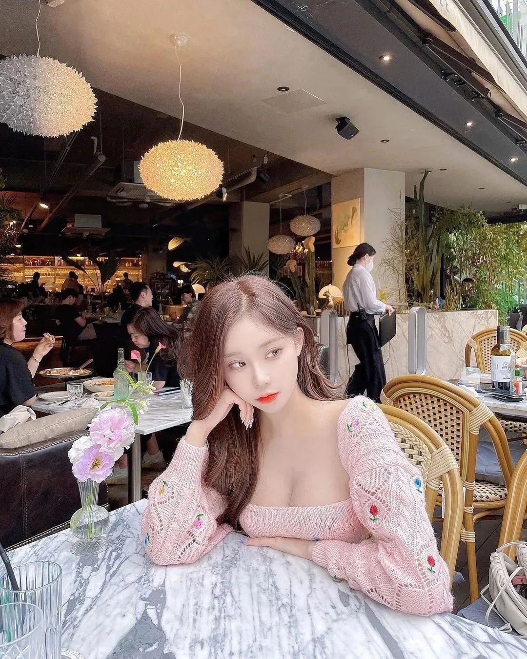 Vely,甜美可人的韩国网红美女