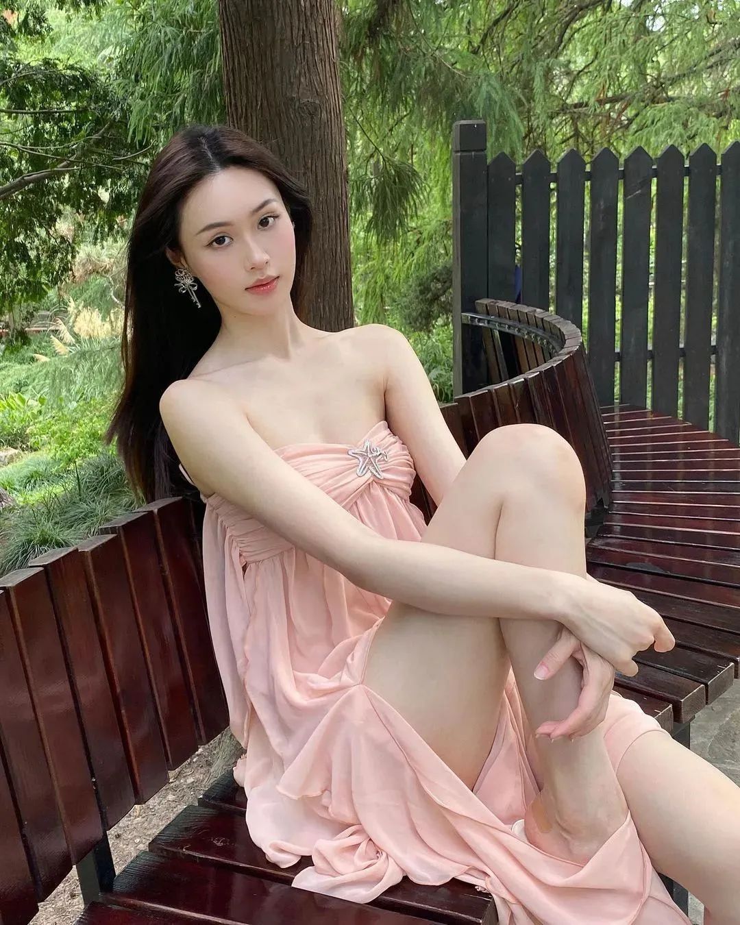 国产网红女神木木，甜美可人的邻家女孩