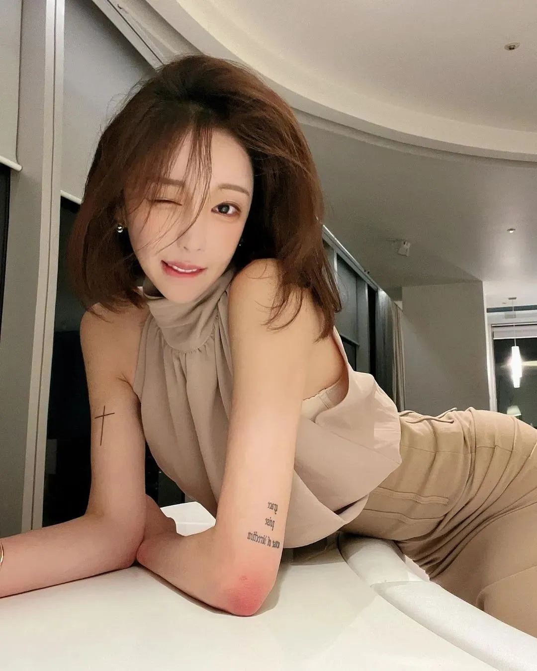 韩国网红Jerry，貌美如花的英语老师