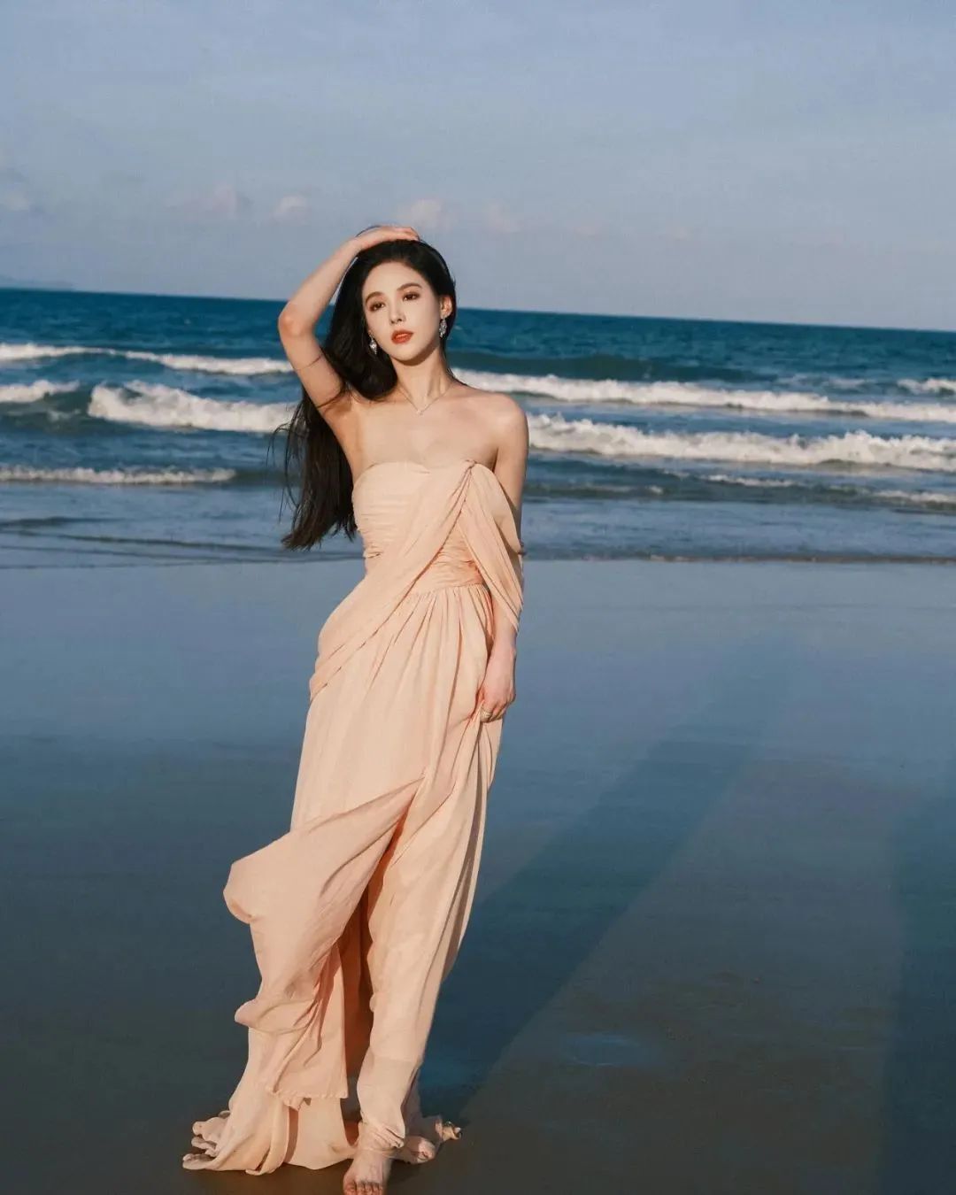 国产网红Nicky，让人心动的御姐范女神