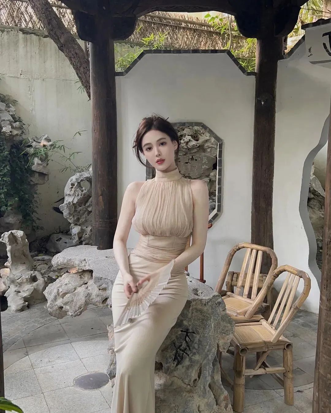 国产网红Nicky，让人心动的御姐范女神